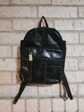Black Backpack - Aurelie